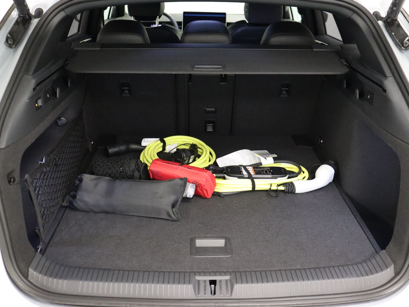 Fahrzeugabbildung Volkswagen ID.7 Tourer Pro IQ.Light|Matrix|CarPlay|AHK|LM
