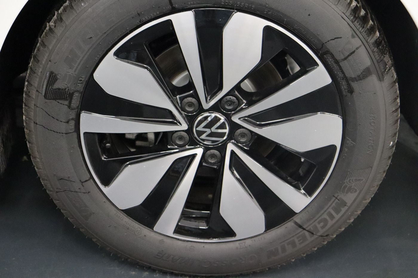 Fahrzeugabbildung Volkswagen Golf VIII Variant 1.5 e TSI DSG GOAL CarPlay|AHK