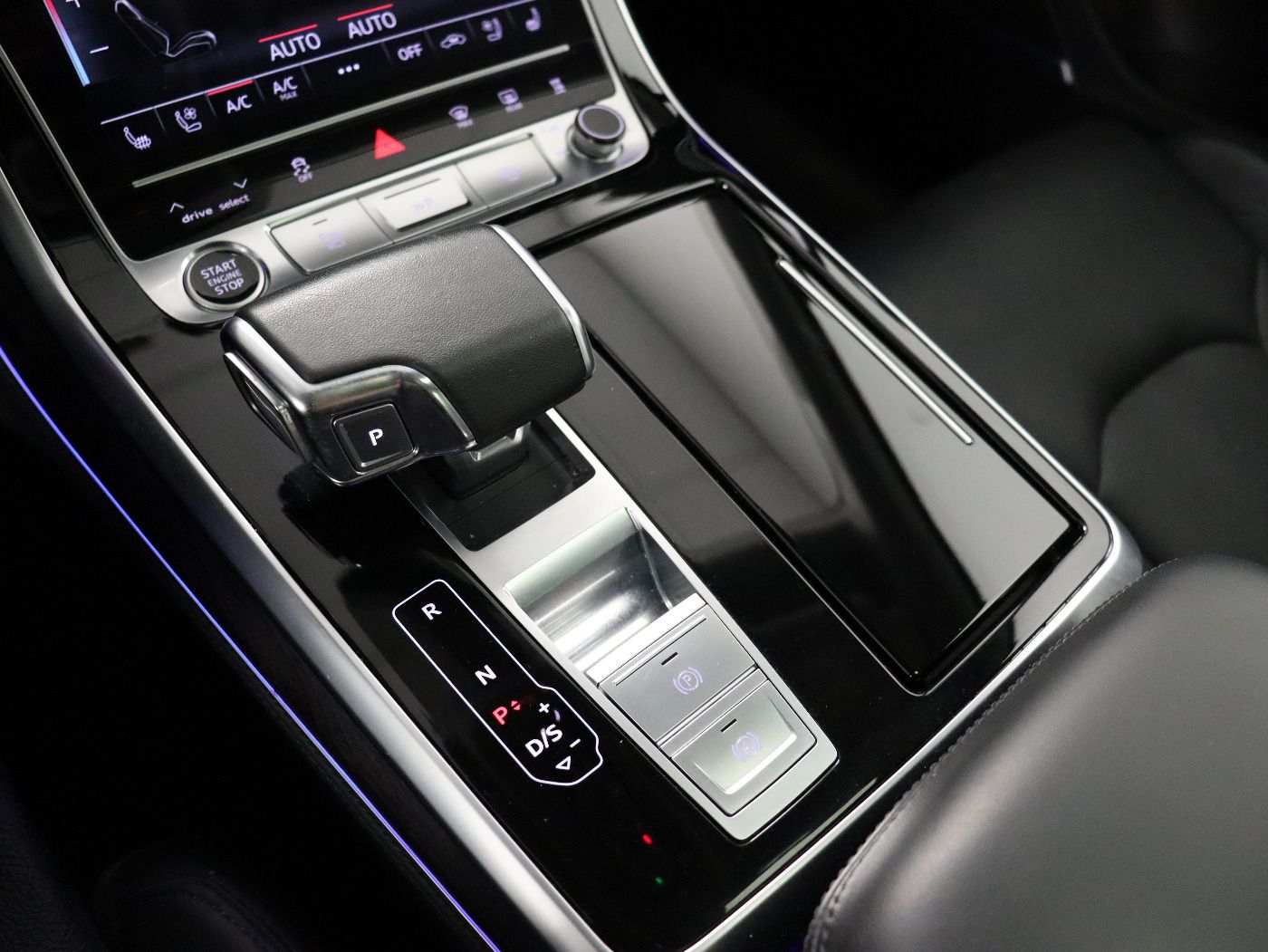 Fahrzeugabbildung Audi Q7 50 TDI quattro tiptronic S line Matrix|B&O|Ca