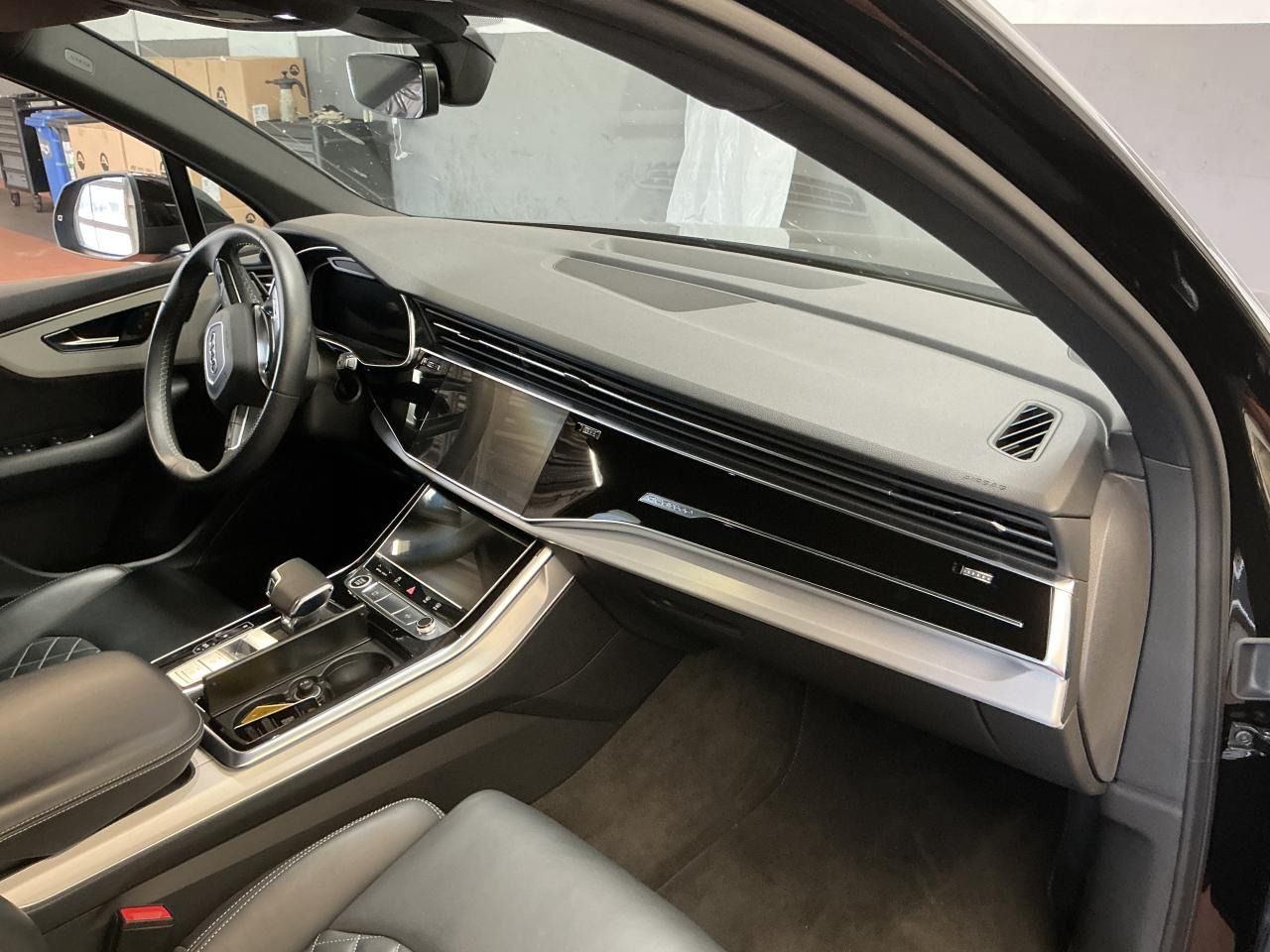 Fahrzeugabbildung Audi Q7 55 TFSI e quattro tiptronic S line Matrix|Luf