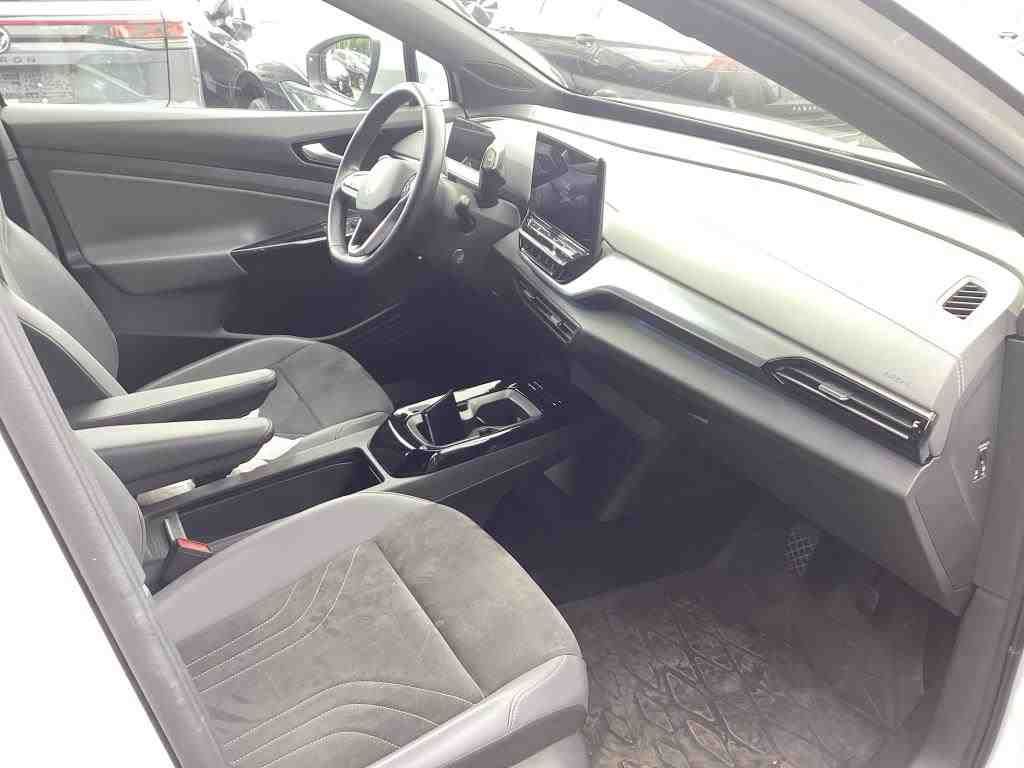 Fahrzeugabbildung Volkswagen ID.4 Pro Performance IQ.Light|Matrix|CarPlay