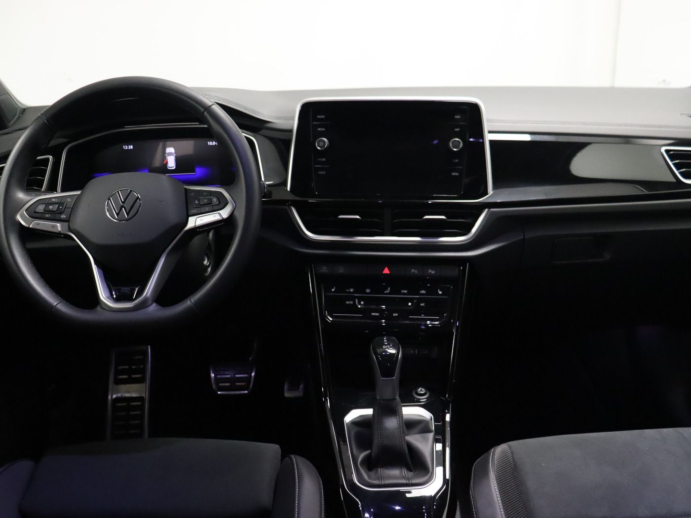 Fahrzeugabbildung Volkswagen T-Roc 2.0 TDI DSG R-Line |ACC|VirtualCP|FLA|LED