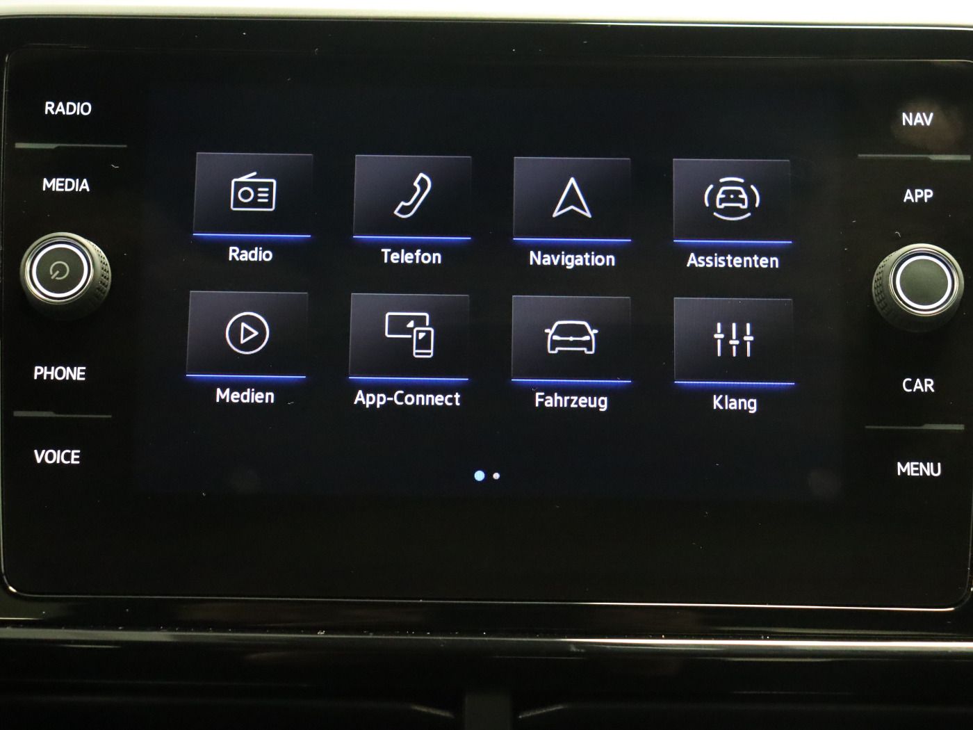 Fahrzeugabbildung Volkswagen T-Roc 2.0 TDI DSG R-Line |ACC|VirtualCP|FLA|LED