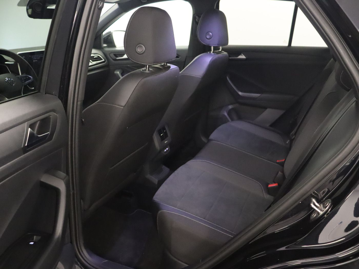 Fahrzeugabbildung Volkswagen T-Roc 2.0 TDI DSG R-Line |ACC|VirtualCP|FLA|LED