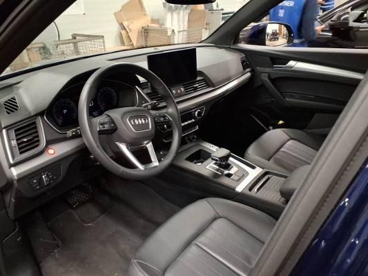 Fahrzeugabbildung Audi Q5 45 TFSI quattro S tronic S line Matrix|AHK|LM