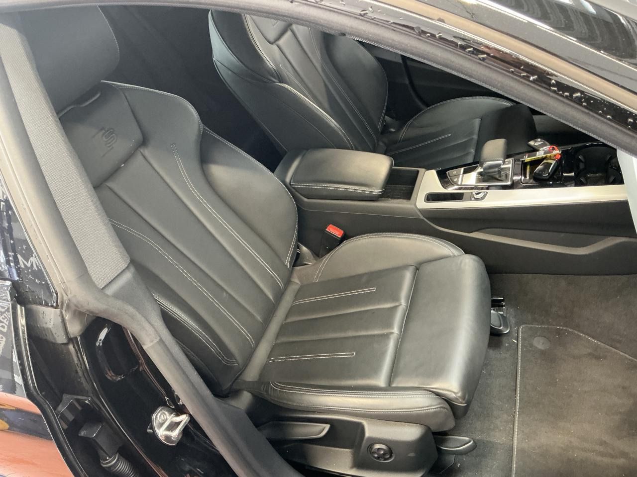 Fahrzeugabbildung Audi A5 Sportback 35 TDI S tronic S line LM