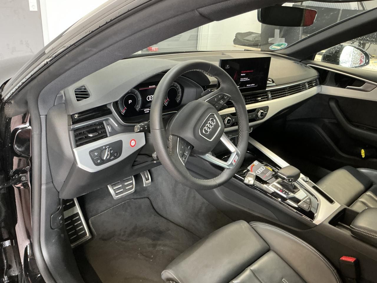 Fahrzeugabbildung Audi A5 Sportback 35 TDI S tronic S line LM