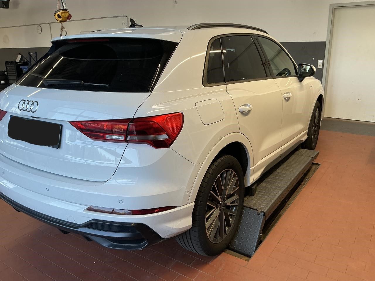 Fahrzeugabbildung Audi Q3 45 TFSI e S tronic S line CarPlay|AHK|Standhz
