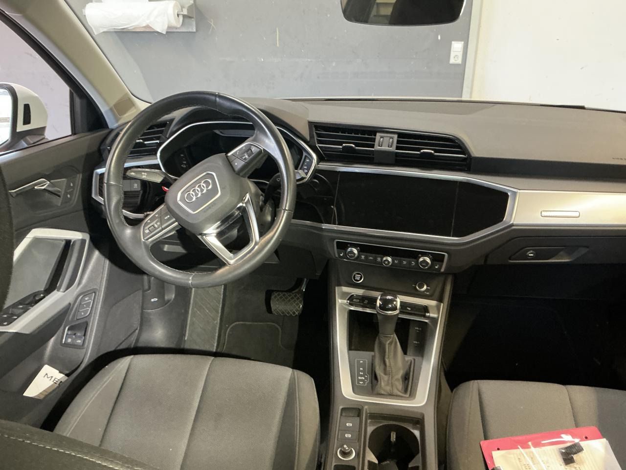 Fahrzeugabbildung Audi Q3 45 TFSI e S tronic S line CarPlay|AHK|Standhz