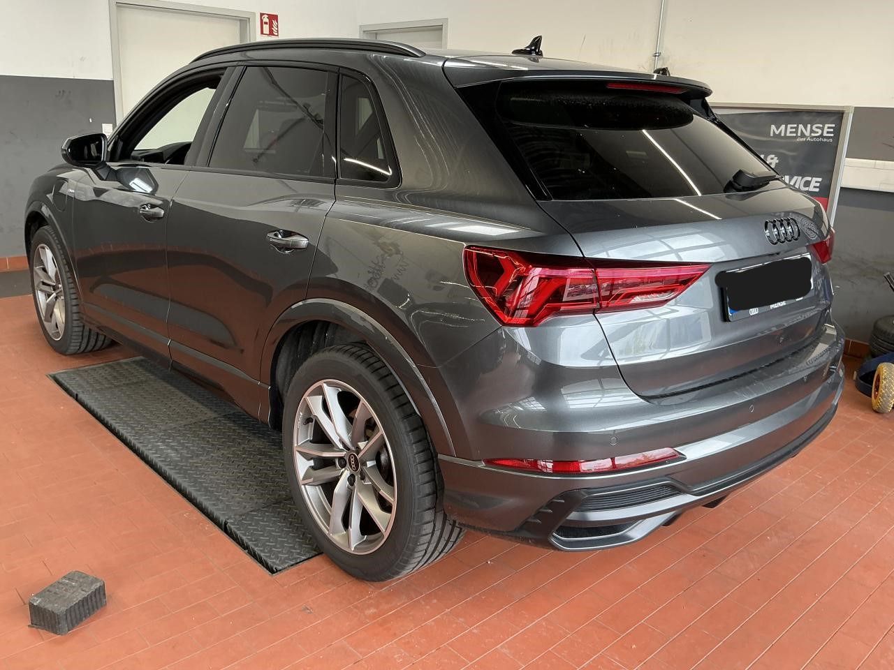 Fahrzeugabbildung Audi Q3 45 TFSI e S tronic S line CarPlay|AHK|Standhz