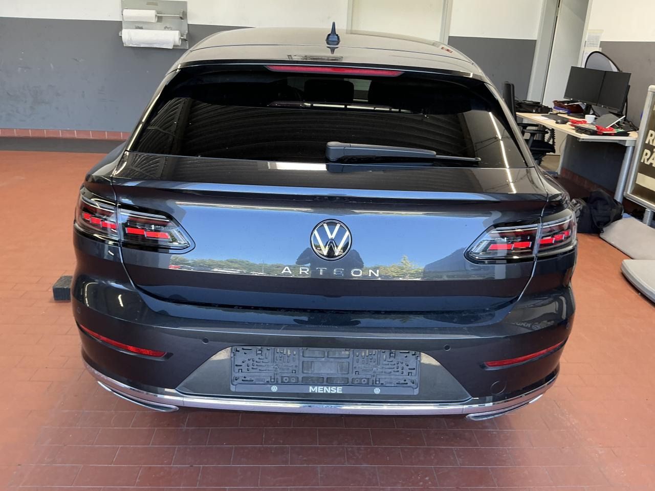 Fahrzeugabbildung Volkswagen Areon Shooting Brake 2.0 TDI DSG Elegance CarPla