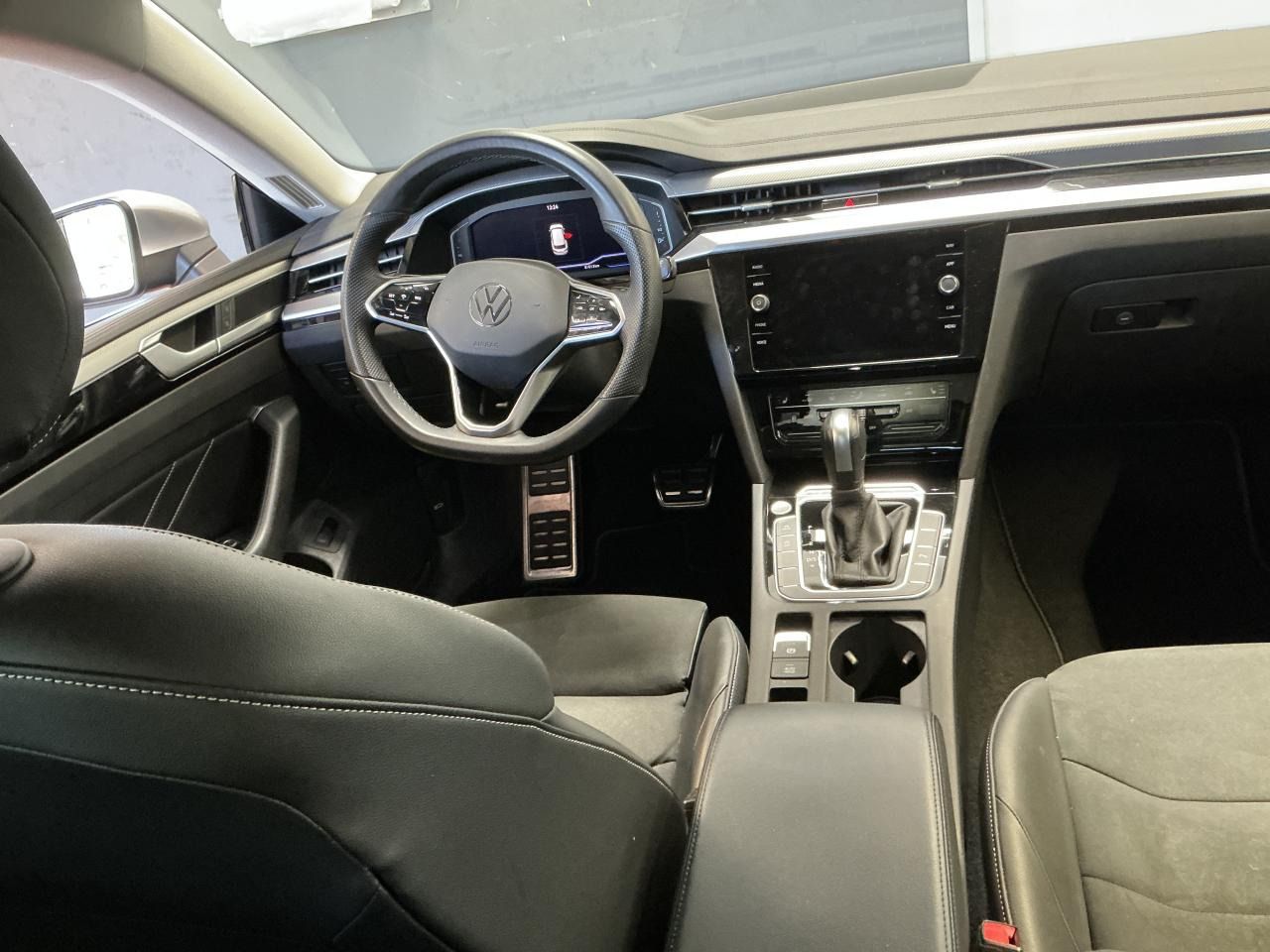 Fahrzeugabbildung Volkswagen Areon Shooting Brake 2.0 TDI DSG Elegance CarPla