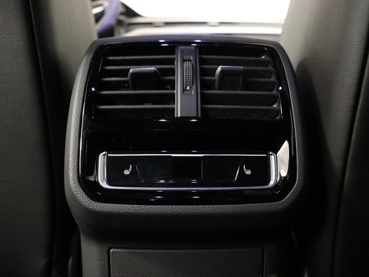 Fahrzeugabbildung Volkswagen Arteon Shooting Brake 2.0 TDI 4Motion DSG R-Line