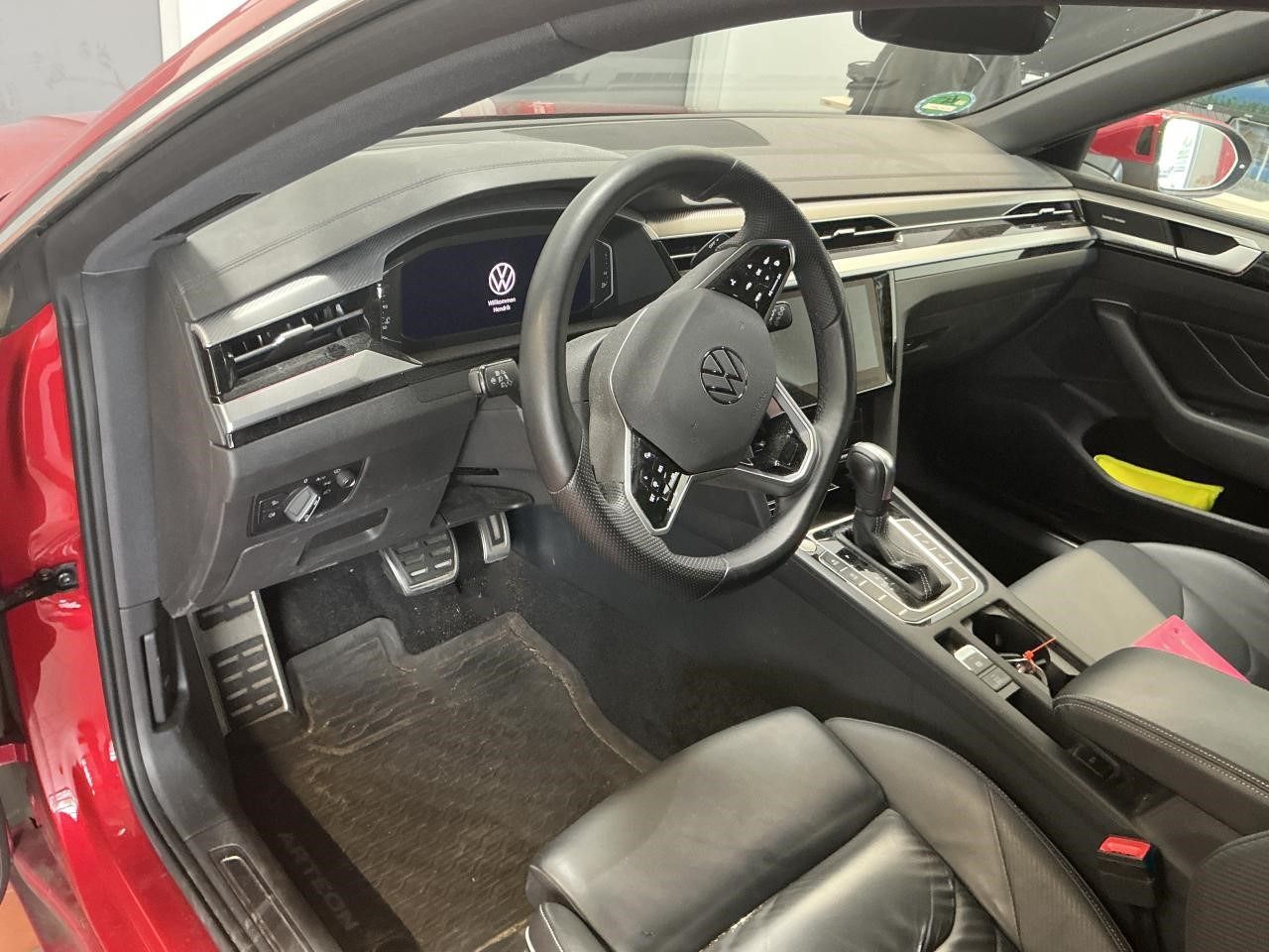 Fahrzeugabbildung Volkswagen Arteon Shooting Brake 2.0 TDI 4Motion DSG R-Line