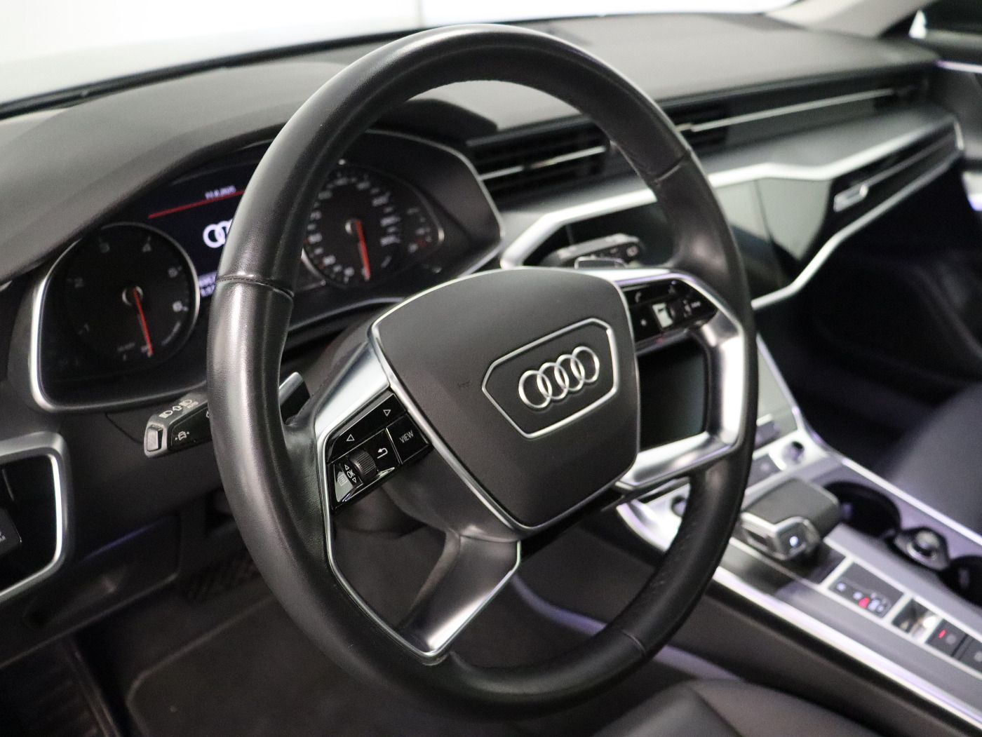Fahrzeugabbildung Audi A6 Avant 40 TDI S tronic Matrix|CarPlay|HUD|4xSH