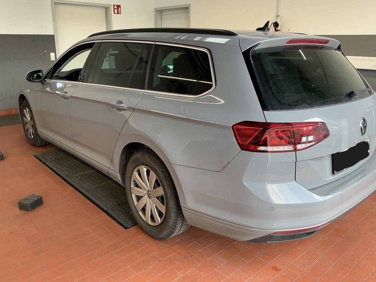 Fahrzeugabbildung Volkswagen Passat Variant 2.0 TDI Business ACC|LED|Navi