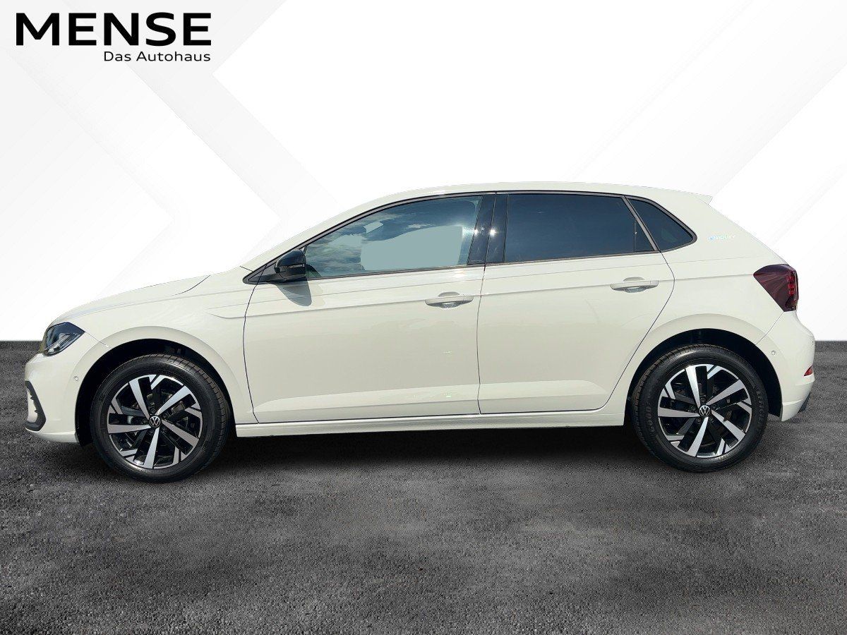 Fahrzeugabbildung Volkswagen Polo ENERGY 1.0 l TSI OPF 5-Gang Navi KameraSHZG - mit KI generiert/bearbeitet
