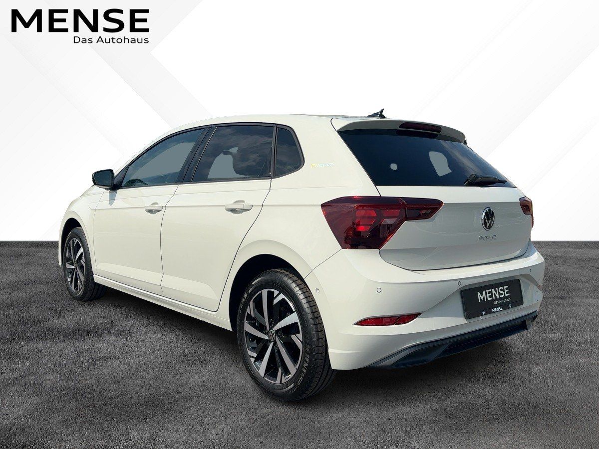 Fahrzeugabbildung Volkswagen Polo ENERGY 1.0 l TSI OPF 5-Gang Navi KameraSHZG - mit KI generiert/bearbeitet