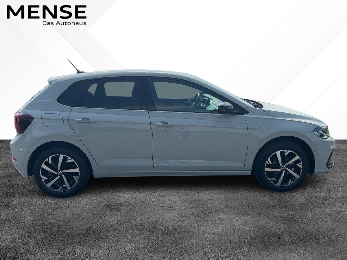 Fahrzeugabbildung Volkswagen Polo ENERGY 1.0 l TSI OPF 5-Gang Navi KameraSHZG - mit KI generiert/bearbeitet
