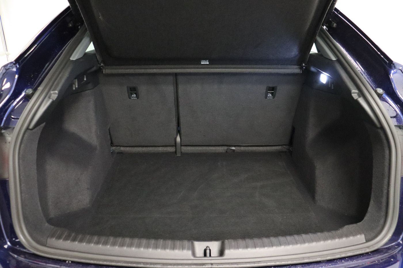 Fahrzeugabbildung Audi Q4 Sportback e-tron 40 CarPlay|HUD|ACC|LED