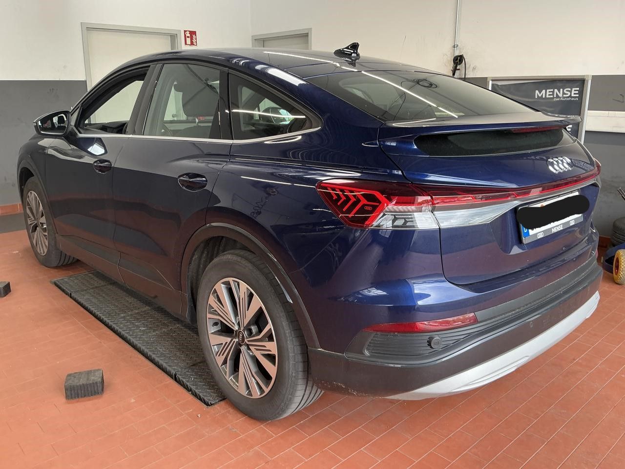 Fahrzeugabbildung Audi Q4 Sportback e-tron 40 CarPlay|HUD|ACC|LED