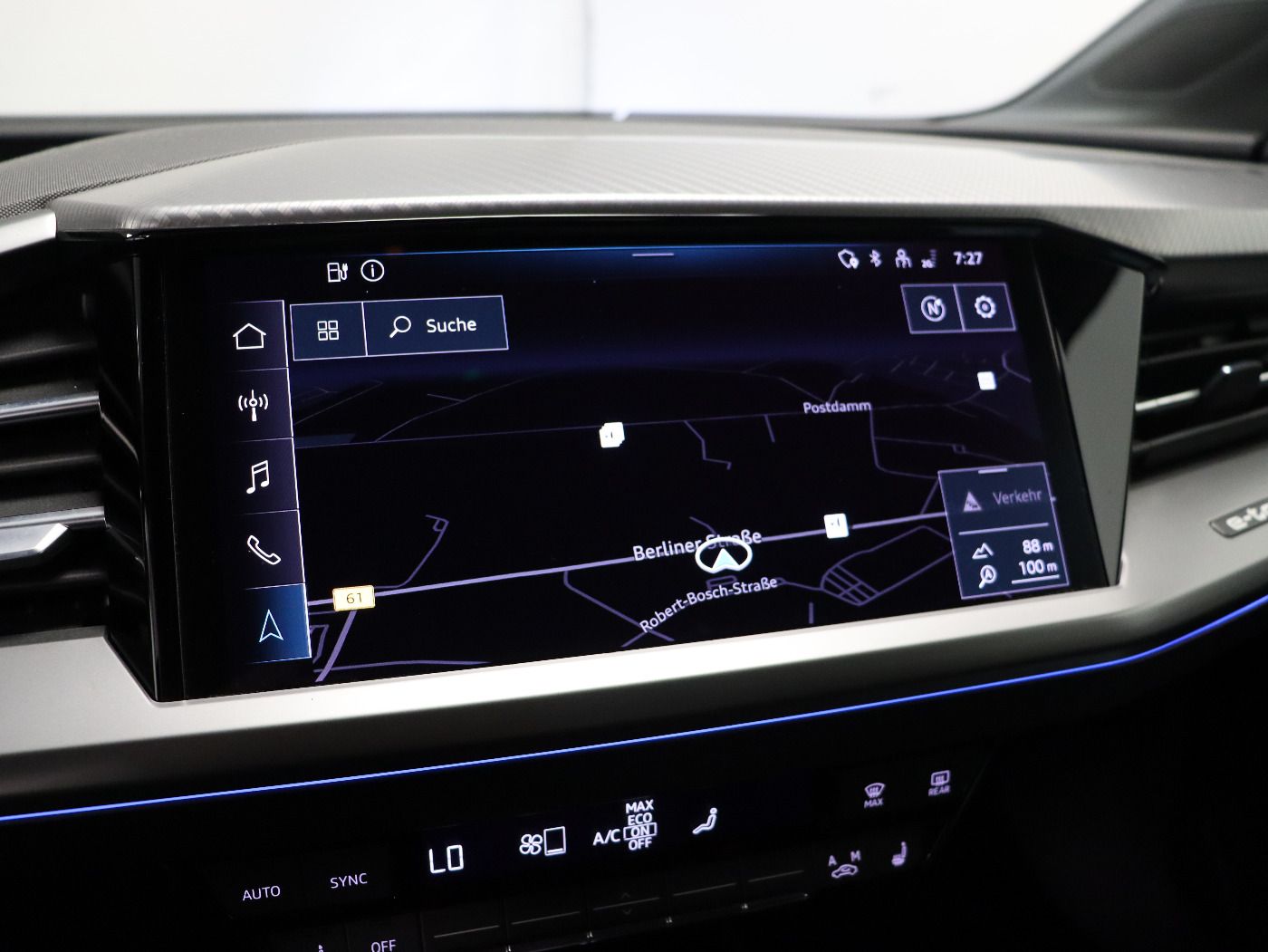 Fahrzeugabbildung Audi Q4 e-tron 40 S line Standhzg|ACC|LED|Navi|Kamera