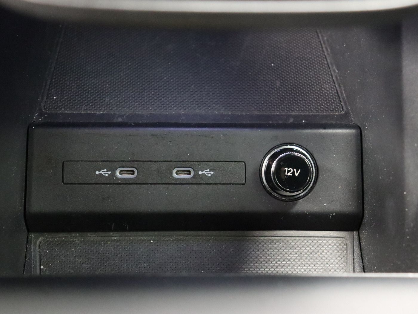 Fahrzeugabbildung Audi Q4 e-tron 40 S line Standhzg|ACC|LED|Navi|Kamera