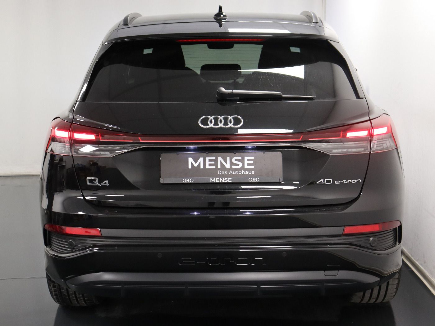 Fahrzeugabbildung Audi Q4 e-tron 40 S line Standhzg|ACC|LED|Navi|Kamera