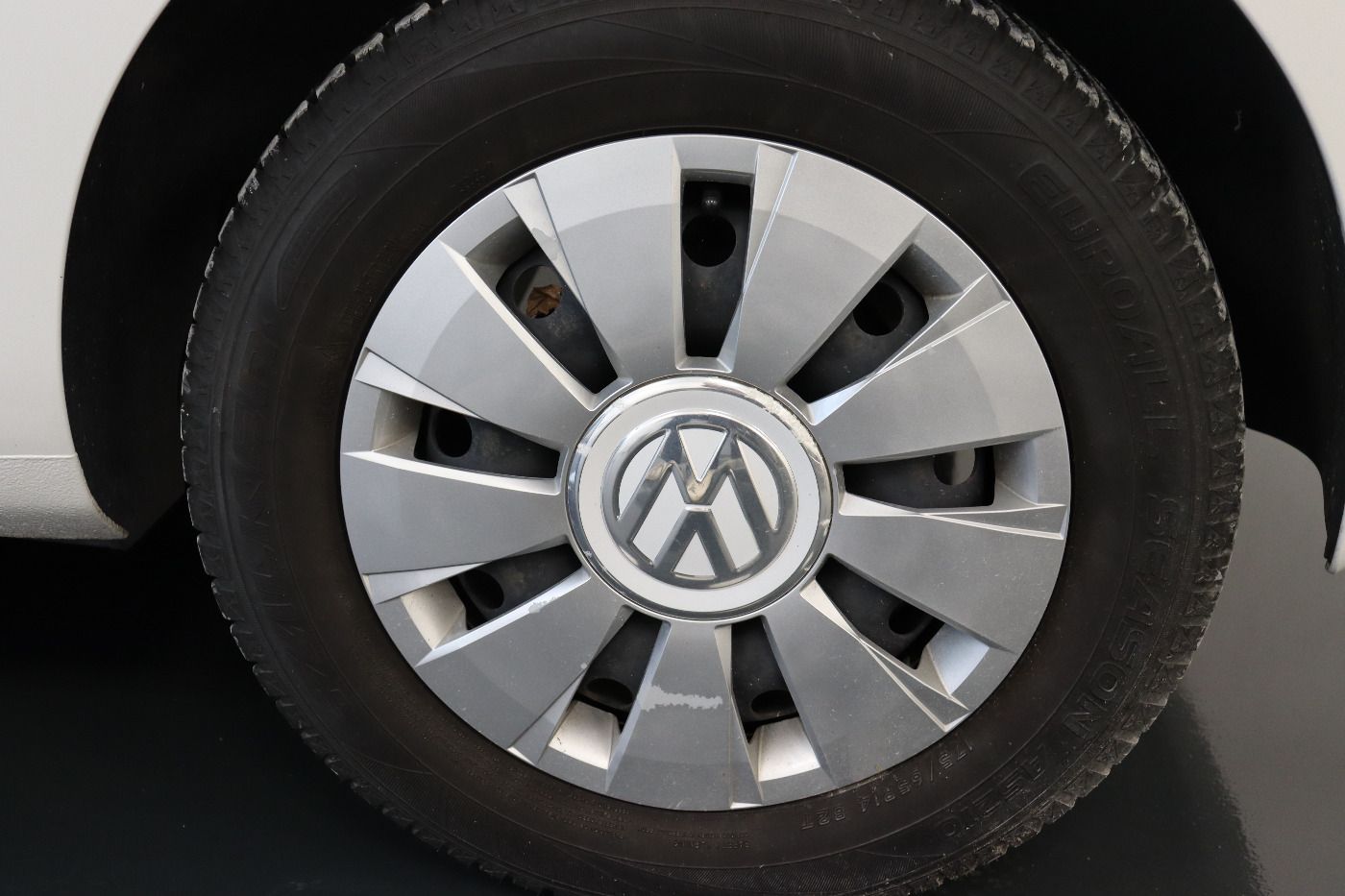 Fahrzeugabbildung Volkswagen up! move up! 1.0 Facelift|SoundSys