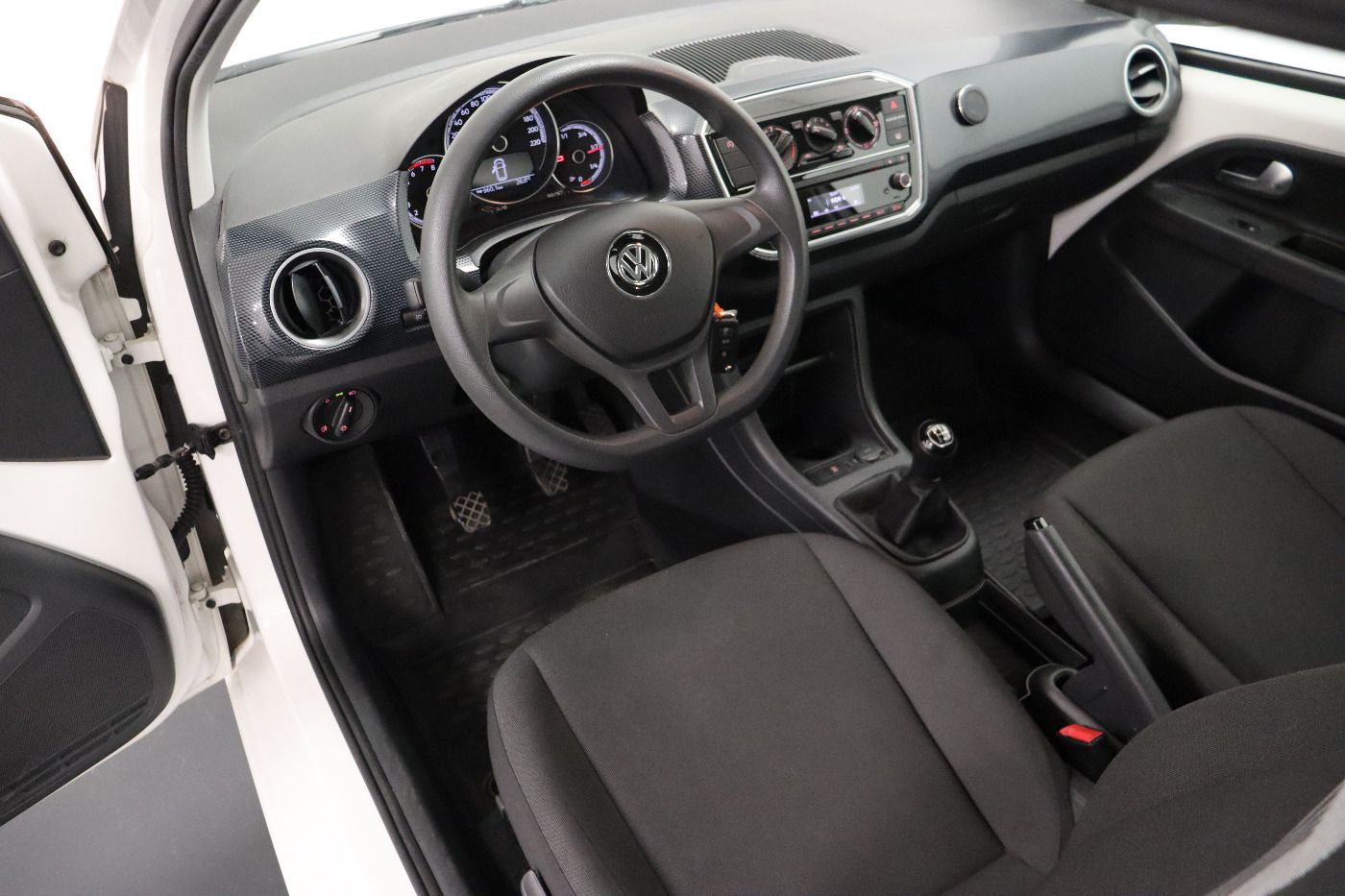 Fahrzeugabbildung Volkswagen up! move up! 1.0 Facelift|SoundSys