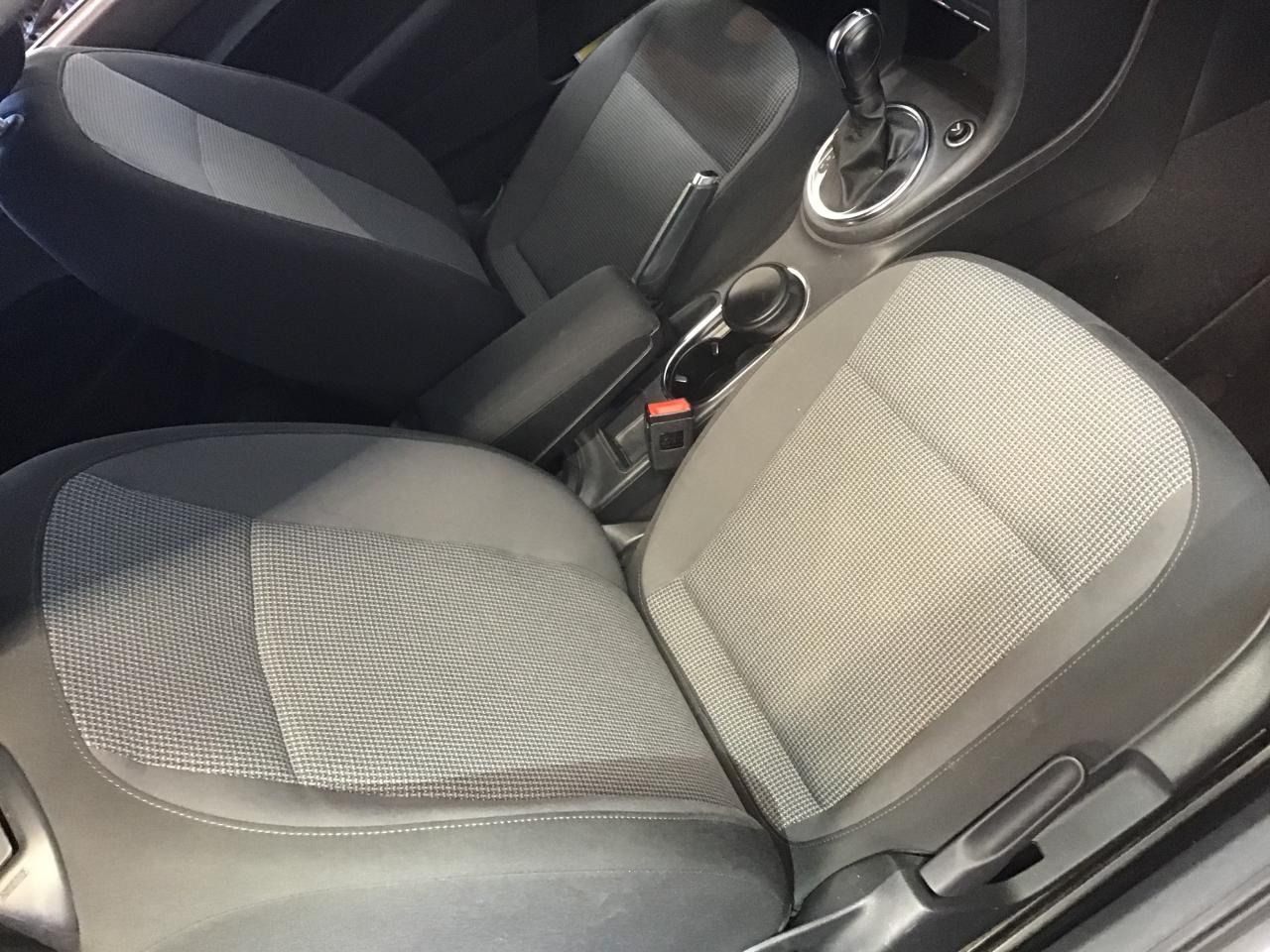 Fahrzeugabbildung Volkswagen Beetle Cabriolet 1.2 TSI Design Navi|Xenon|PDC