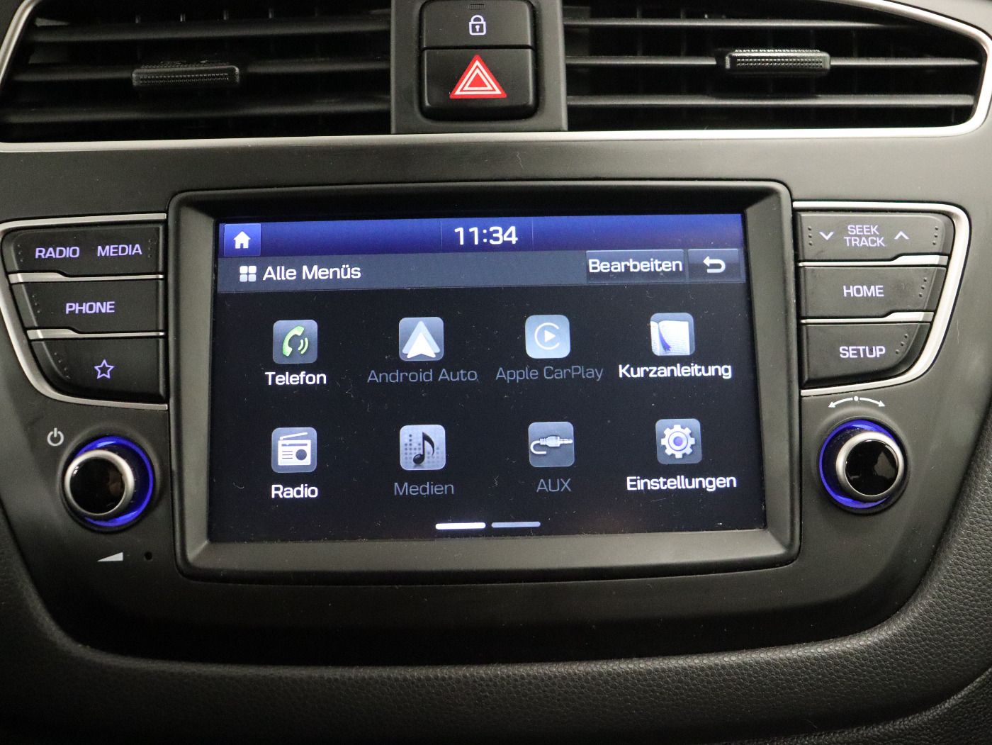 Fahrzeugabbildung Hyundai i20 1.2 Advantage Facelift|Kamera|LaneAss|PDC|LM