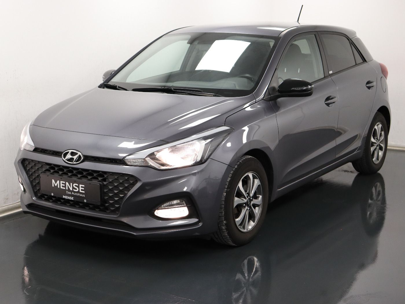 Fahrzeugabbildung Hyundai i20 1.2 Advantage Facelift|Kamera|LaneAss|PDC|LM