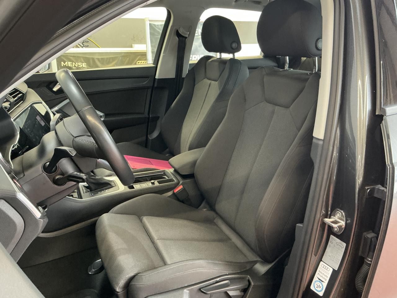 Fahrzeugabbildung Audi Q3 45 1.4 TFSI e S-Line Matrix|AHK|Pano|SD|LED