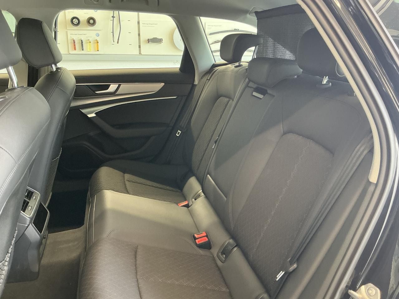 Fahrzeugabbildung Audi A6 Avant 40 TDI S-tronic design Matrix|CarPlay|A