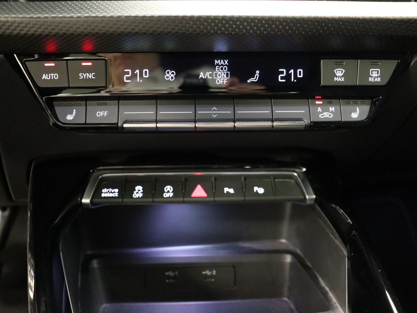 Fahrzeugabbildung Audi RS3 Sportback 2.5 TFSI quattro S-tronic Matrix|A