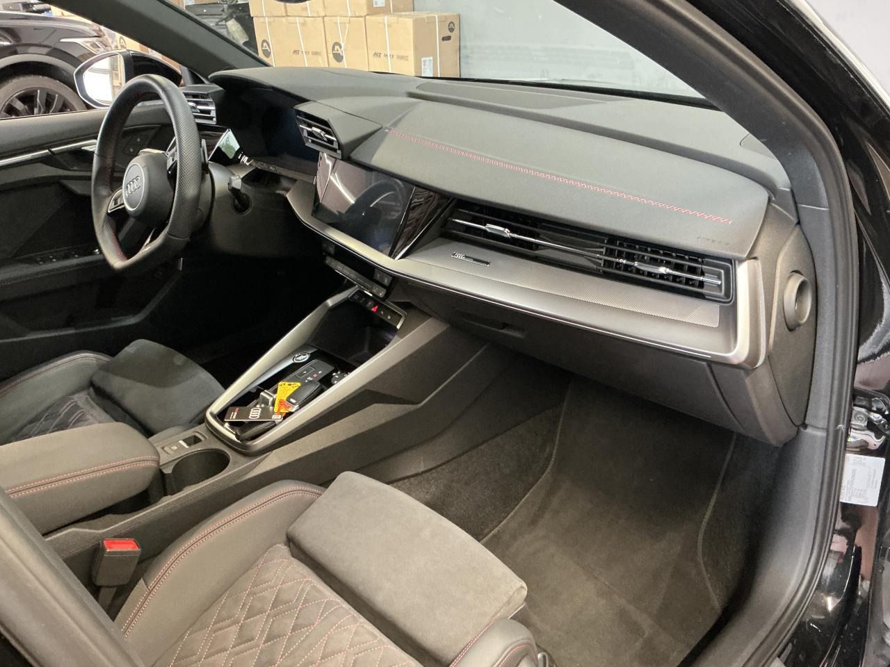 Fahrzeugabbildung Audi A3 Sportback 1.5 TFSI S tronic S line Matrix|B&O