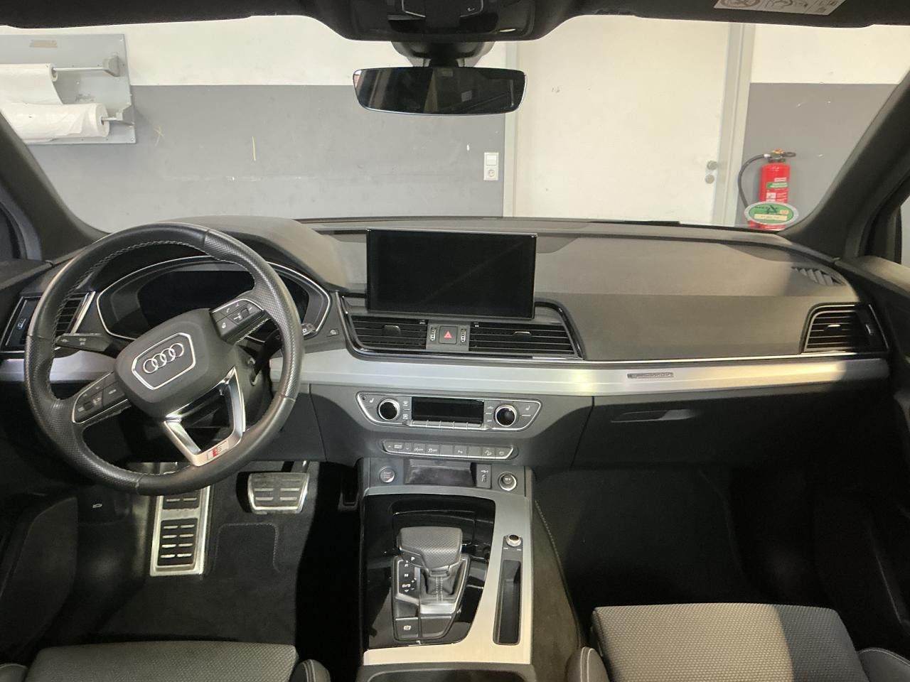 Fahrzeugabbildung Audi Q5 40 TDI Quattro S-tronic S line Matrix|CarPlay