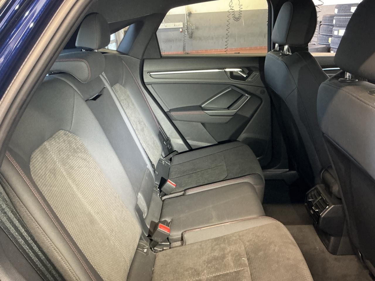 Fahrzeugabbildung Audi Q3 Sportback 45 TFSIe S-tronic S line Standhzg|L