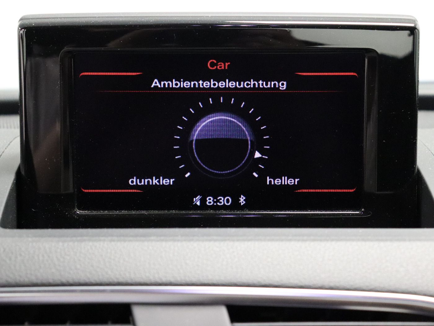 Fahrzeugabbildung Audi Q3 2.0 TDI |LM|KlimaA|AkustikGlas|Navi|AHK|SHZG