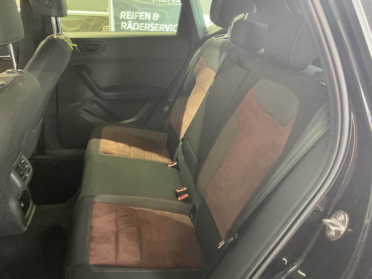 Fahrzeugabbildung SEAT Ateca 2.0 TDI 4Drive Xcellence ACC|LED|Navi|PDC