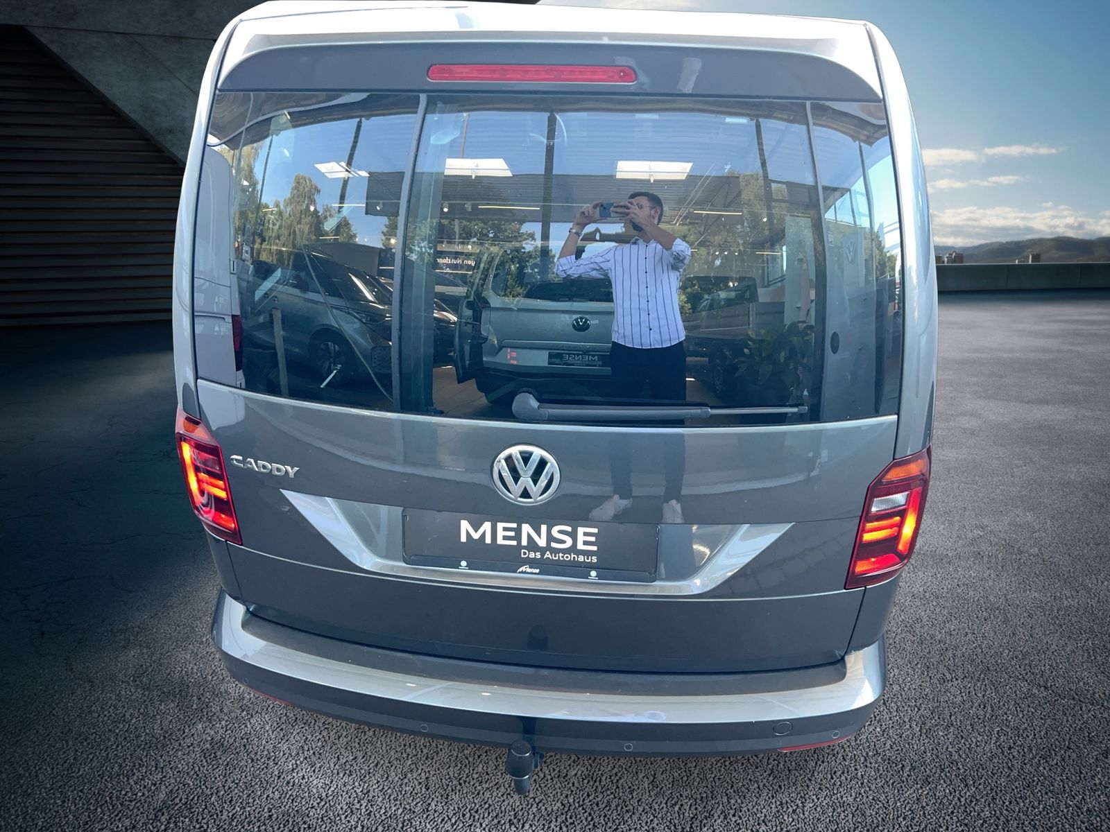 Fahrzeugabbildung Volkswagen Caddy Kastenwagen EcoProfi Motor: 2.0 l TDI EU6