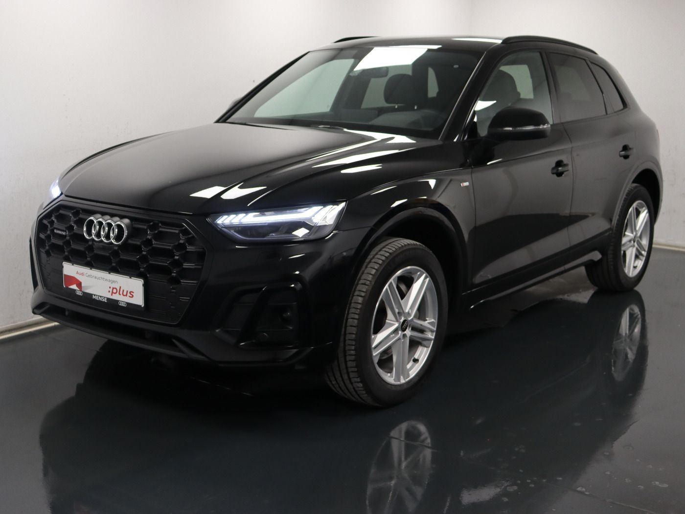 Fahrzeug autohaus mense Fahrzeugabbildung Audi Q5 45 TFSI quattro S tronic S line Matrix|AHK|LM