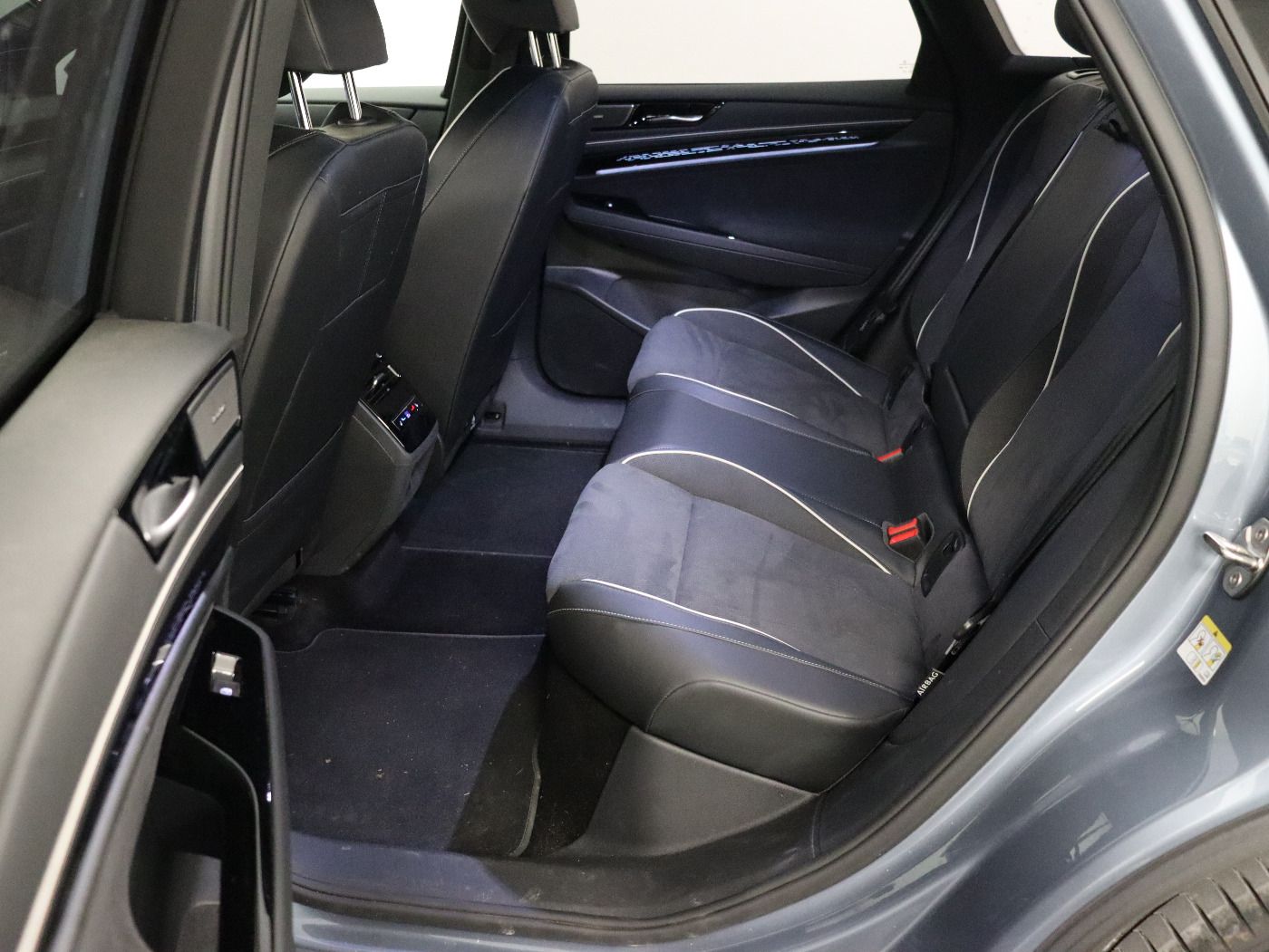 Fahrzeugabbildung Volkswagen ID.7 Tourer Pro IQ.Light|Matrix|CarPlay|h/k|AHK