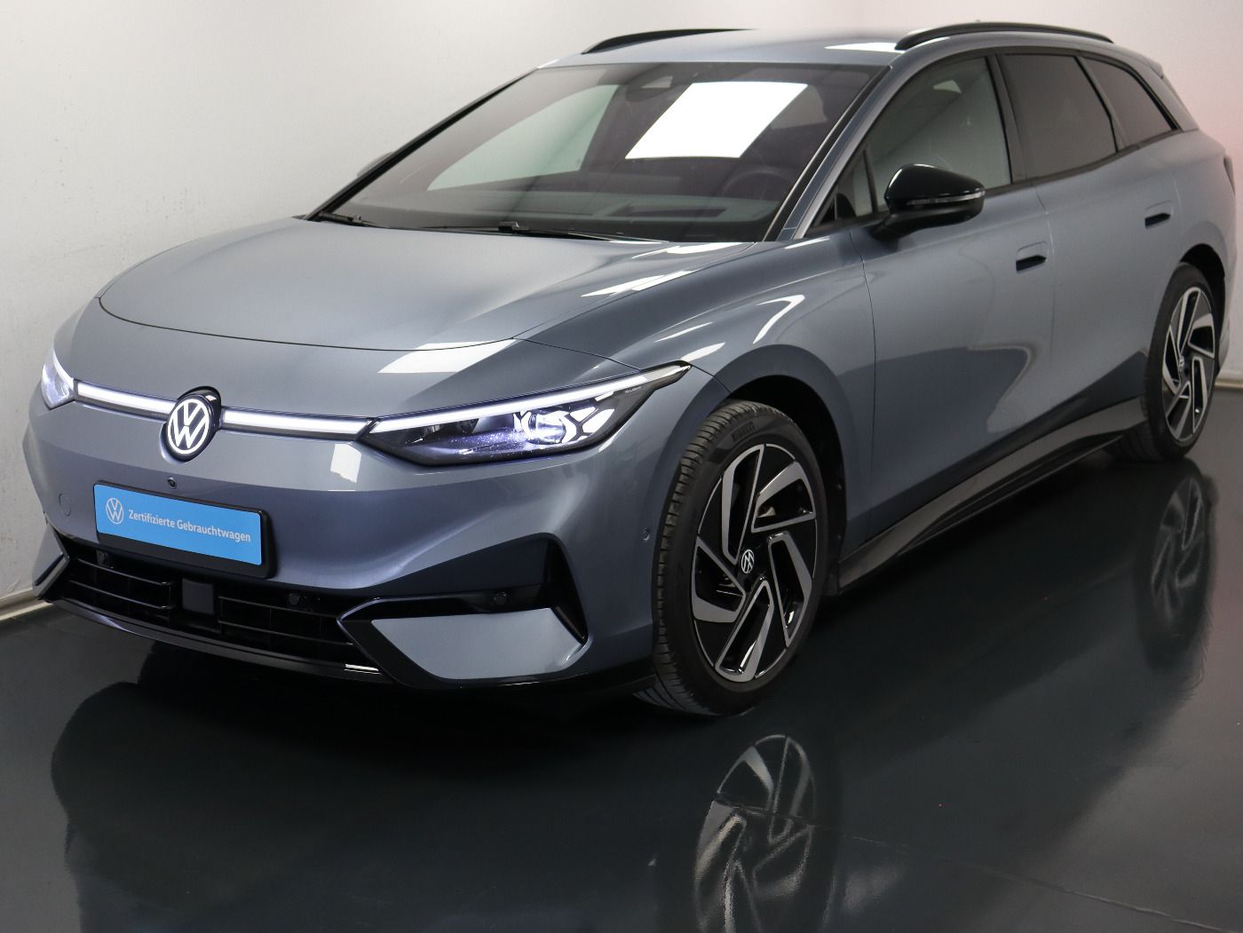 Fahrzeugabbildung Volkswagen ID.7 Tourer Pro IQ.Light|Matrix|CarPlay|h/k|AHK