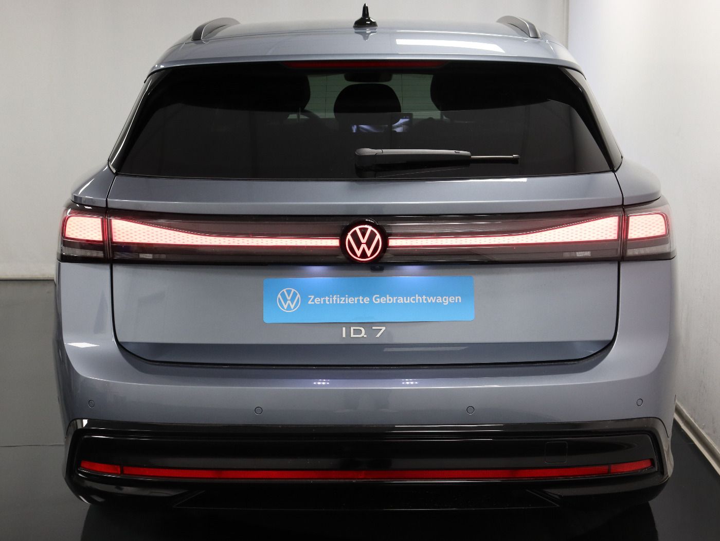 Fahrzeugabbildung Volkswagen ID.7 Tourer Pro IQ.Light|Matrix|CarPlay|h/k|AHK