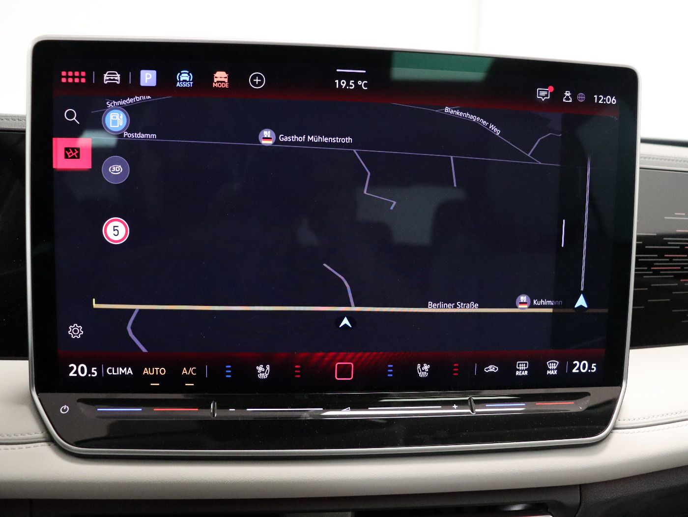 Fahrzeugabbildung Volkswagen Tiguan 2.0 TDI DSG Elegance