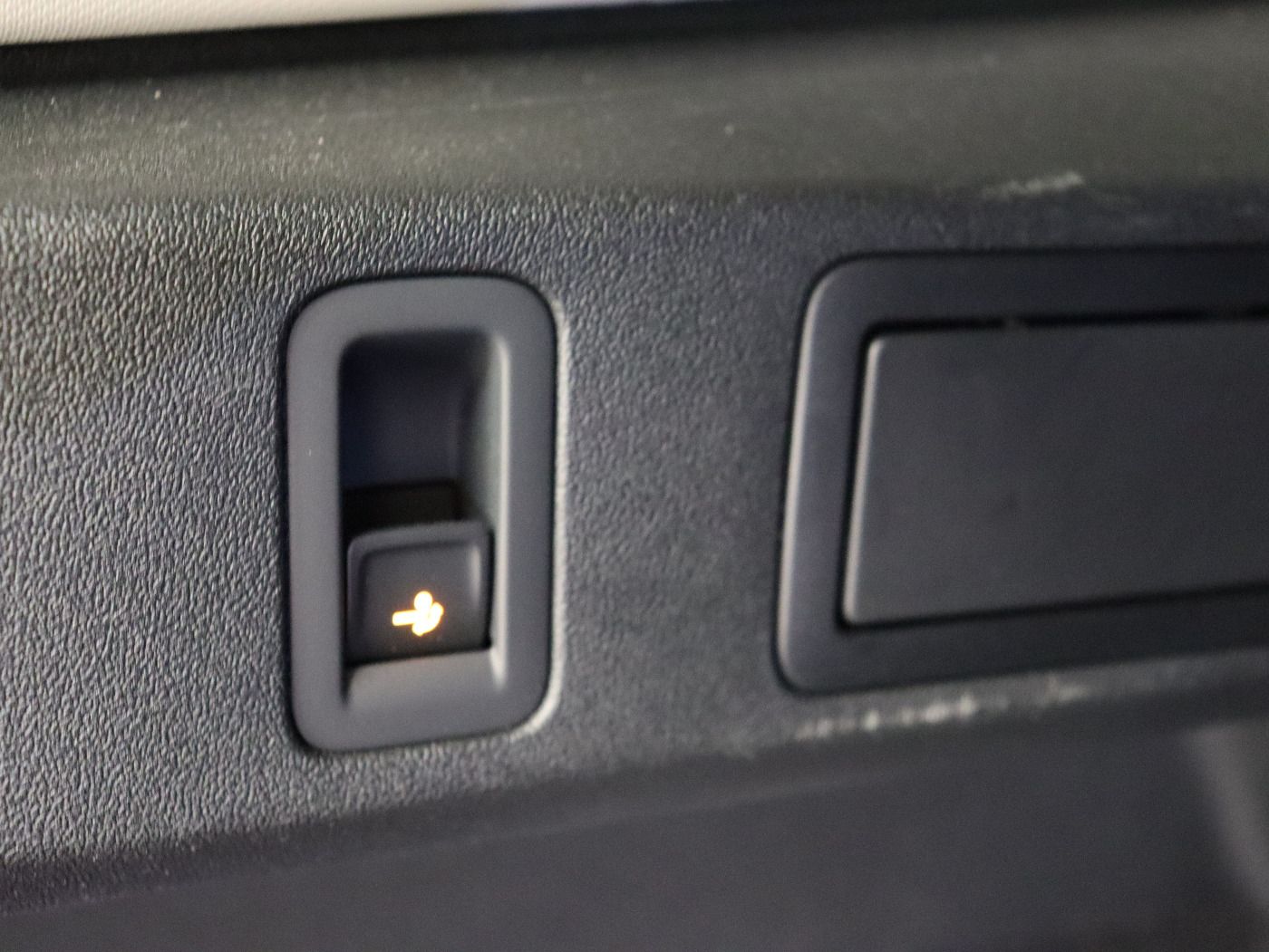 Fahrzeugabbildung Volkswagen Tiguan 2.0 TDI DSG Elegance