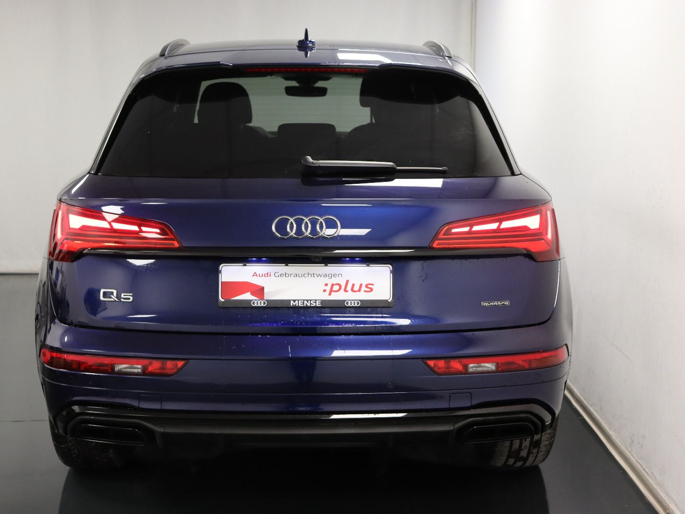 Fahrzeugabbildung Audi Q5 45 TFSI quattro S tronic S line Matrix|AHK|LM