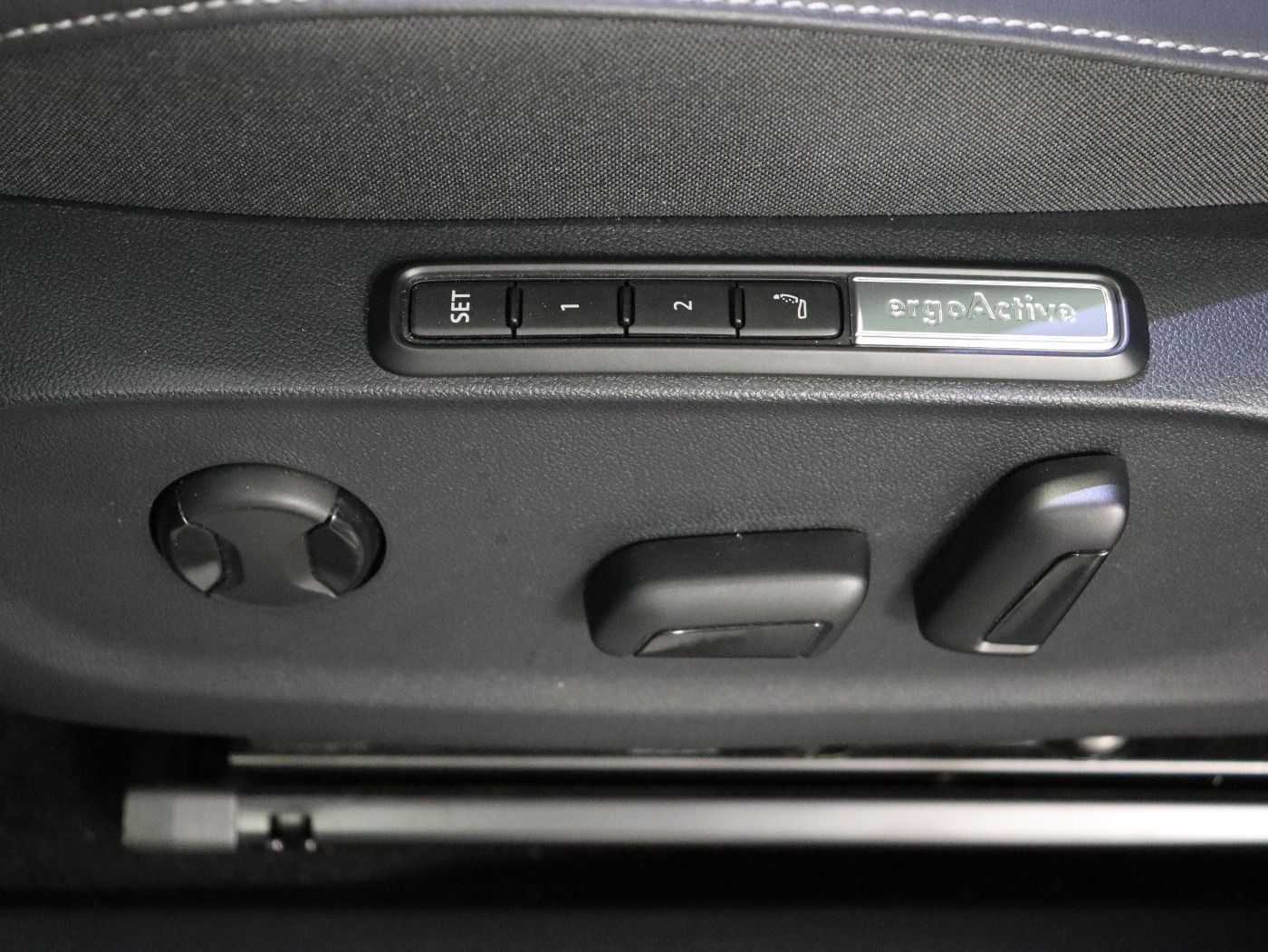 Fahrzeugabbildung Volkswagen ID.7 Tourer Pro IQ.Light|Matrix|CarPlay|h/k|AHK